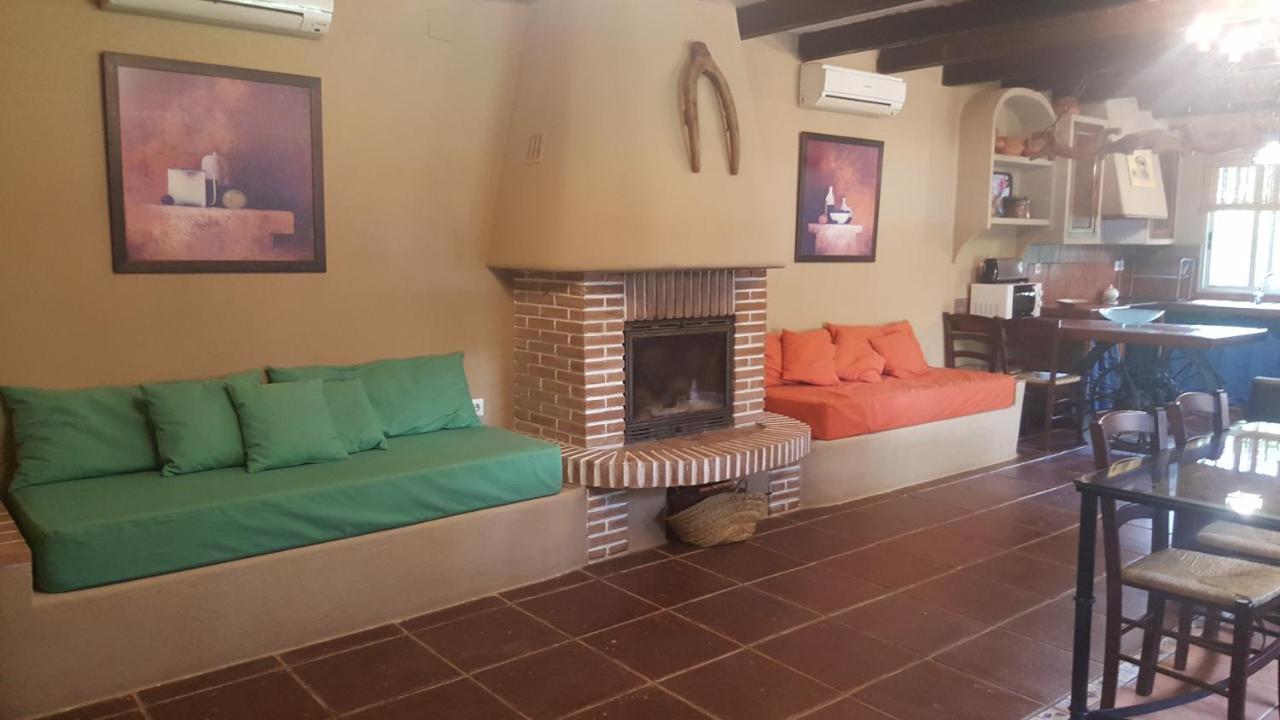 El Refugio De Popea Villa Santa María de Trassierra Eksteriør billede