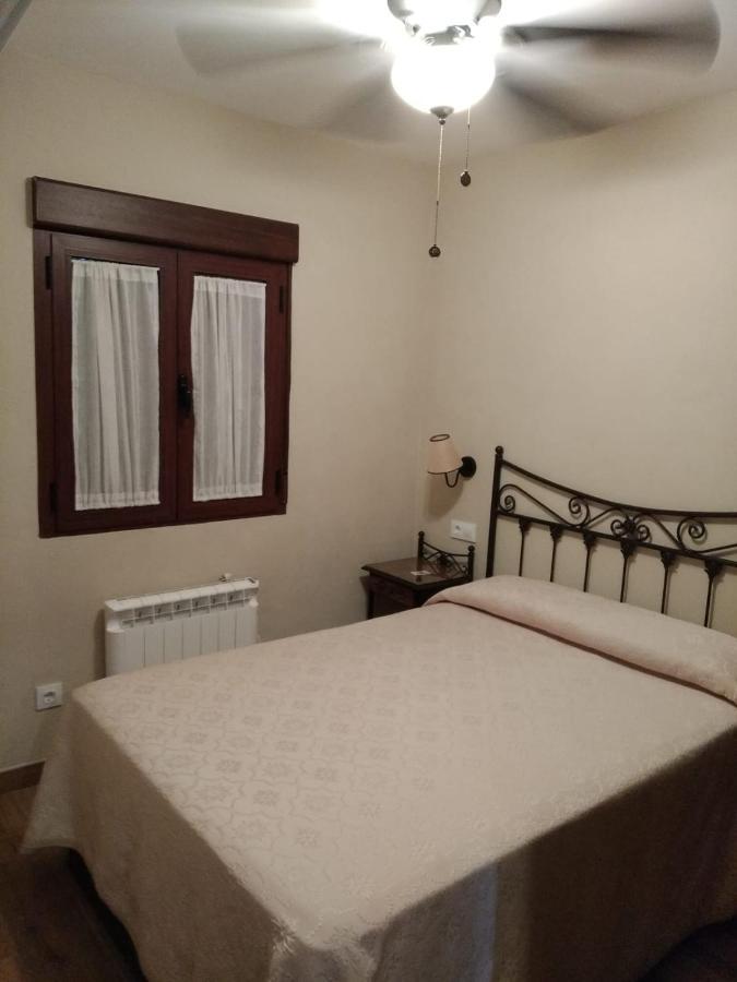El Refugio De Popea Villa Santa María de Trassierra Eksteriør billede